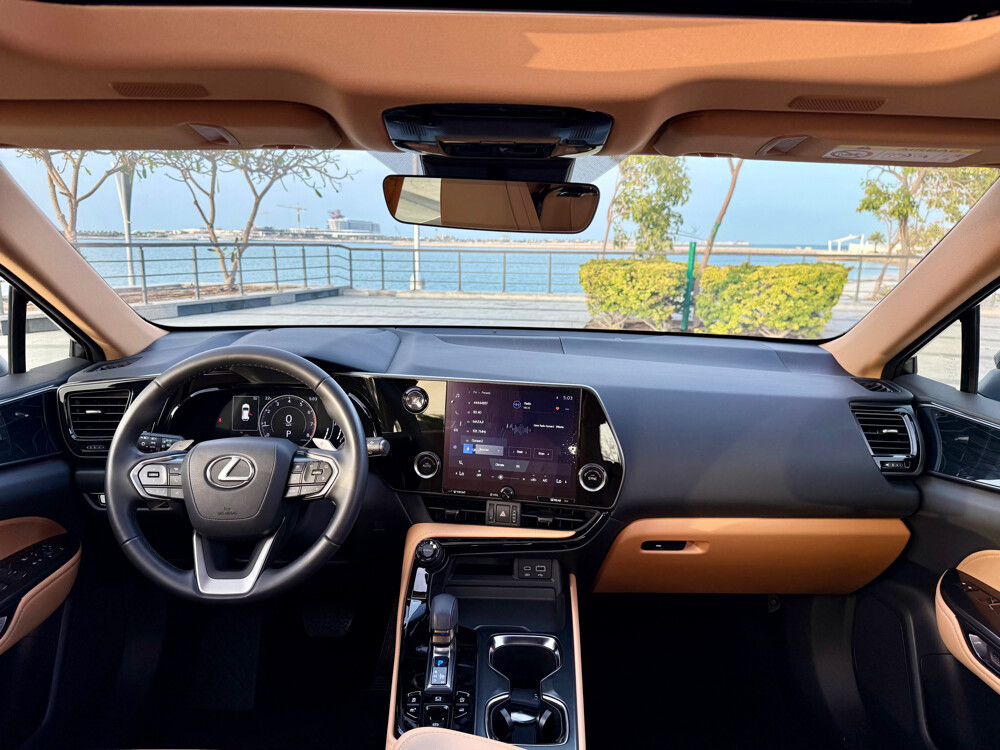 Lexus NX 350 model 2025 — photo 15 for sale in Qatar
