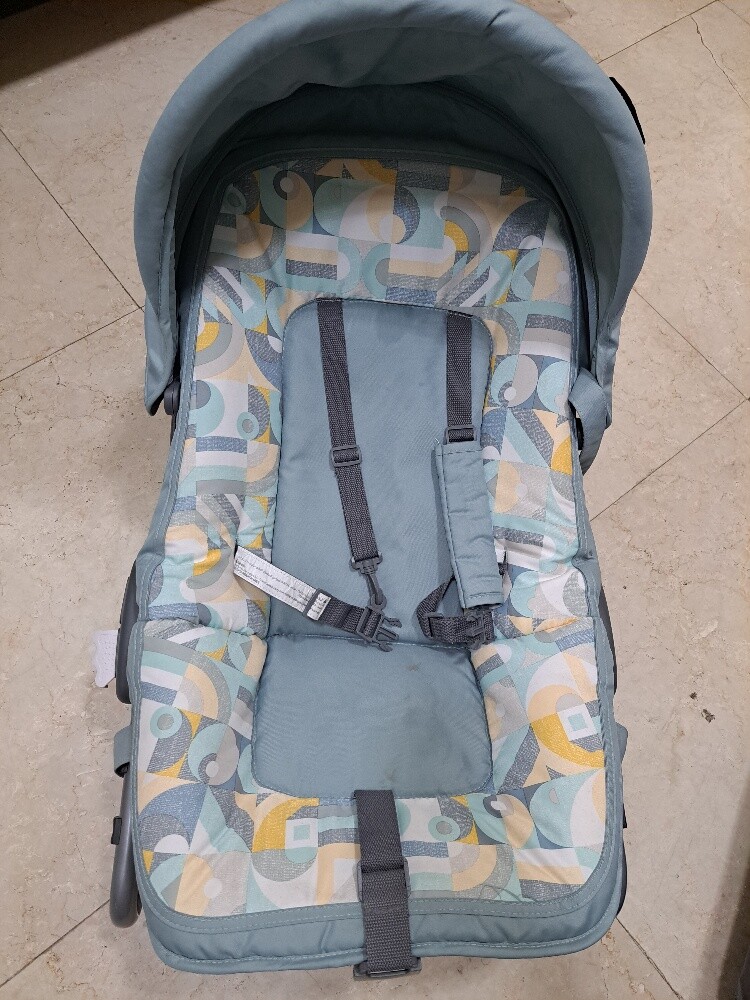 rocking chair excellent condition - 1