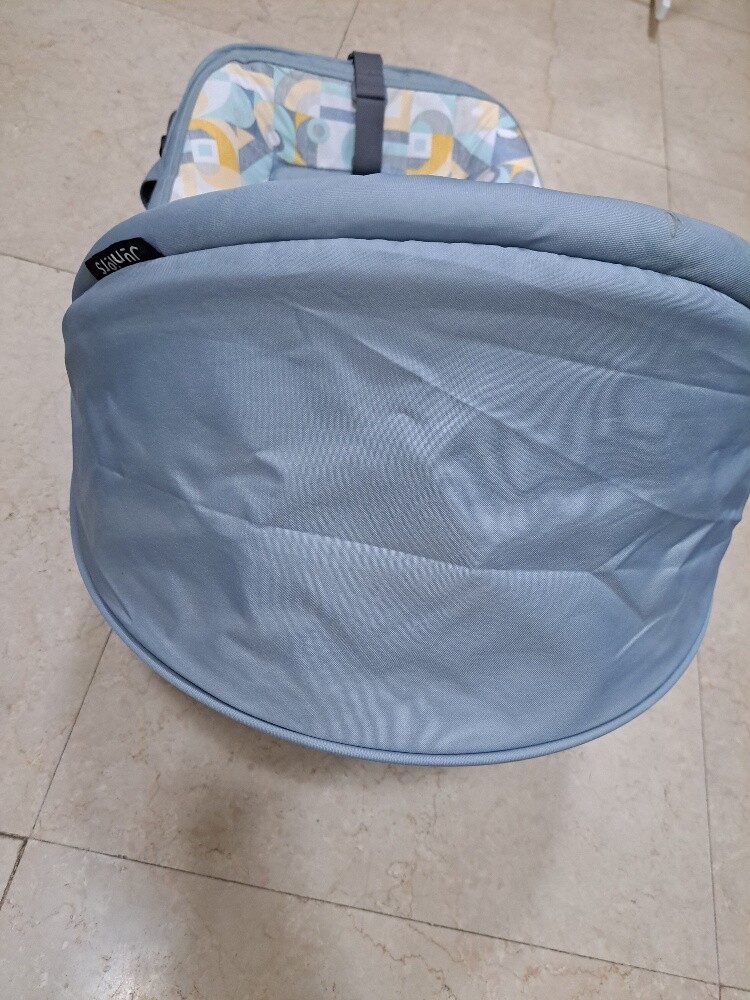 rocking chair excellent condition - 4