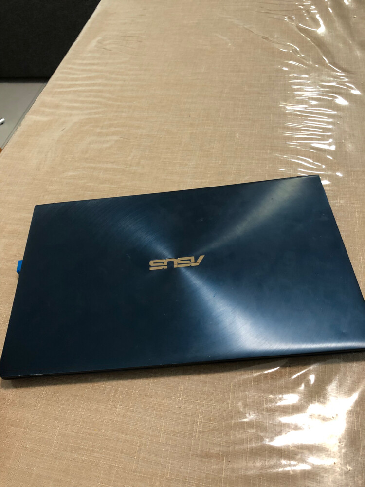 asus zenbook 14 UX434F - 4