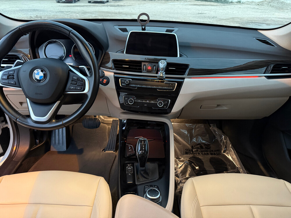 BMW X1 - 8