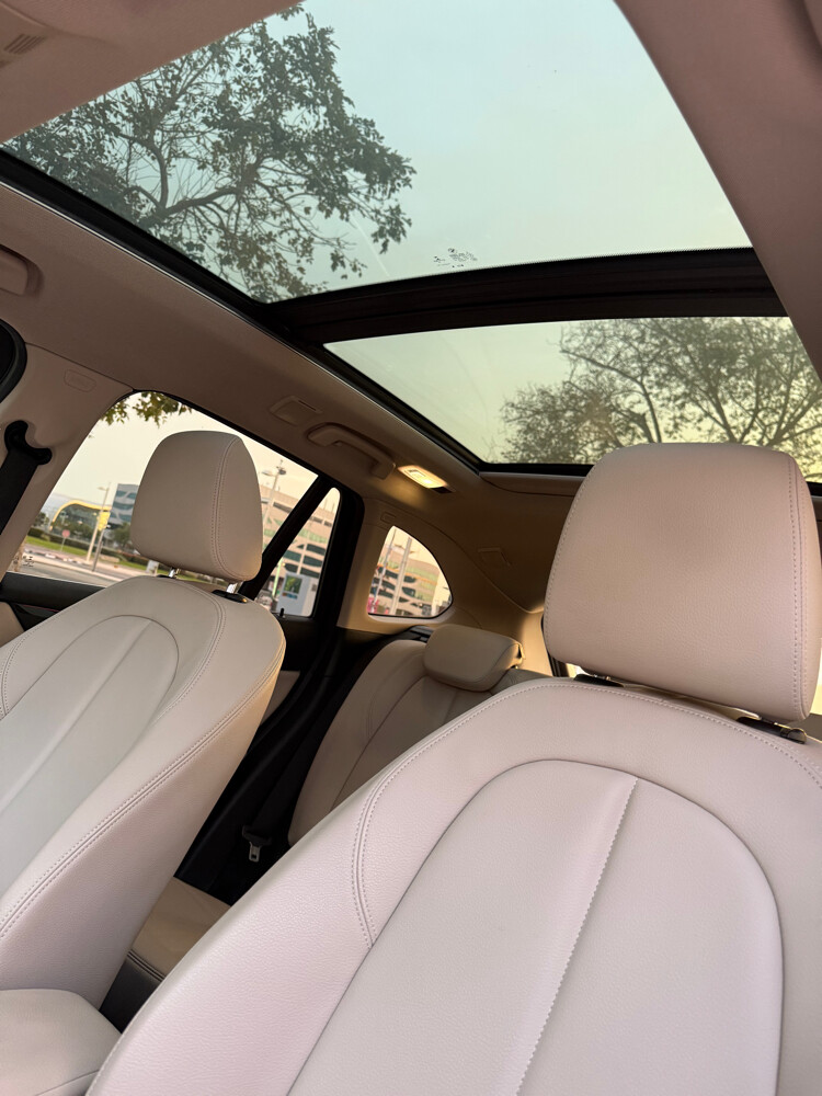 BMW X1 - 10