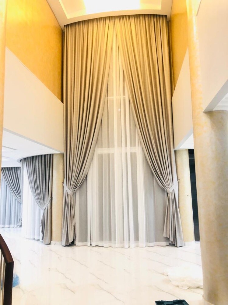 Deen's Curtains - 11