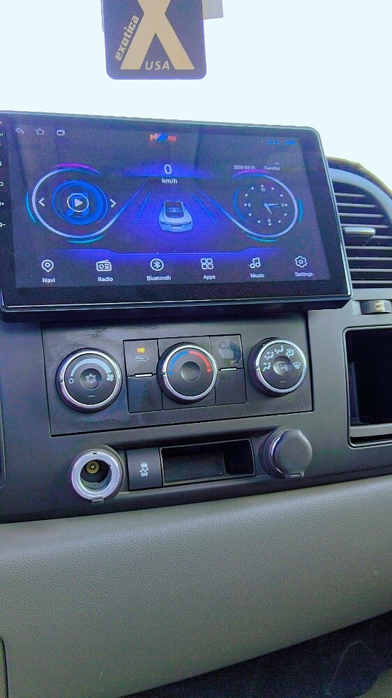GMC Sierra Harley Davidson 2011 — photo 11 for sale in Qatar