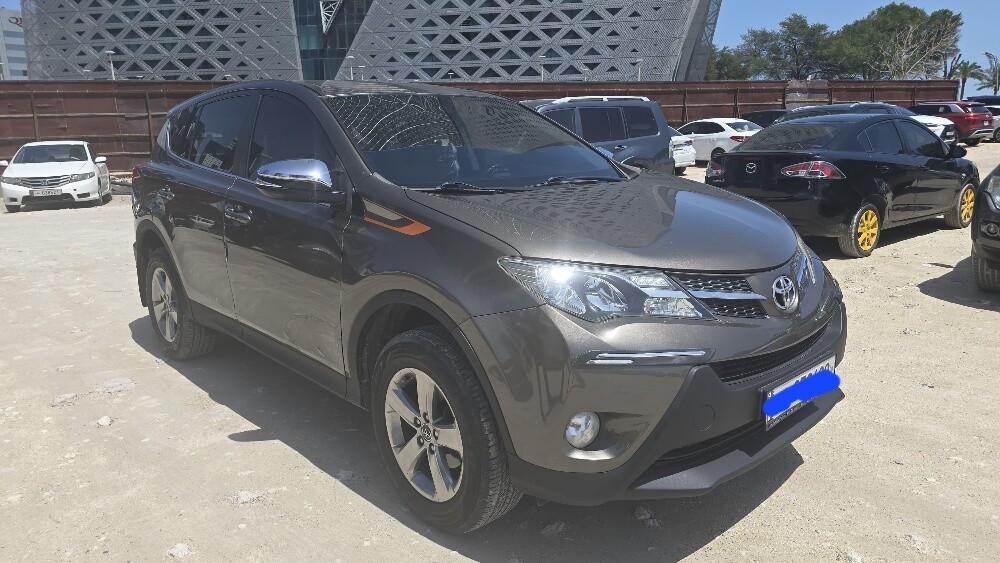 2015 Toyota RAV4 4WD Low KM125 - 3