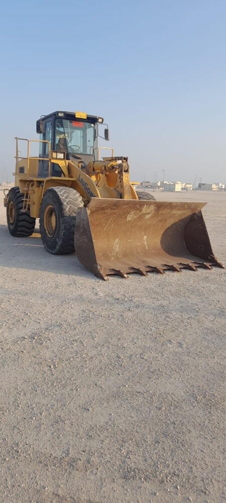 shovel loader - 1