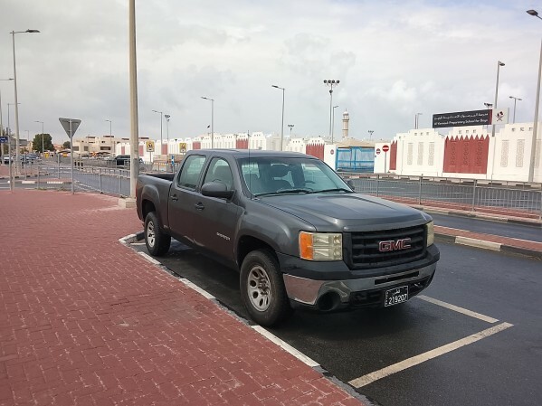 4x4 GMC Sierra — photo 1 for sale in Qatar