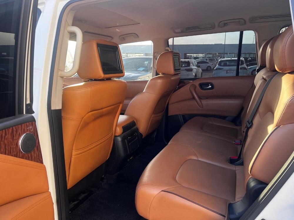 Nissan Patrol Platinum 2014 — photo 9 for sale in Qatar