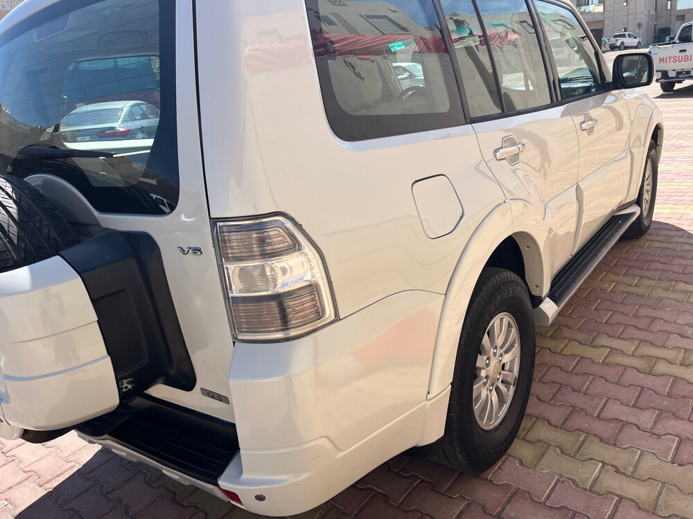 Mitsubishi Pajero 2014 — photo 8 for sale in Qatar