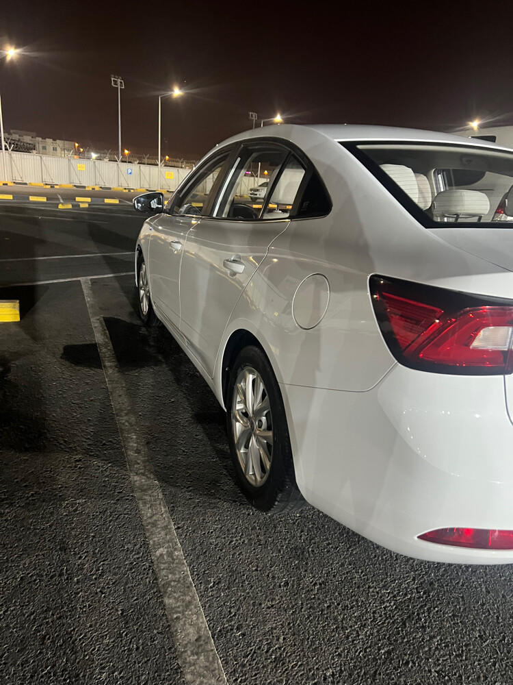 mg 5 for sale in good condition — photo 3 for sale in Qatar