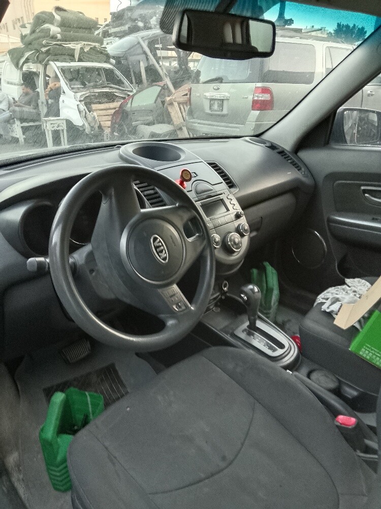 Kia soul 2010 ( Spare Parts) - 5