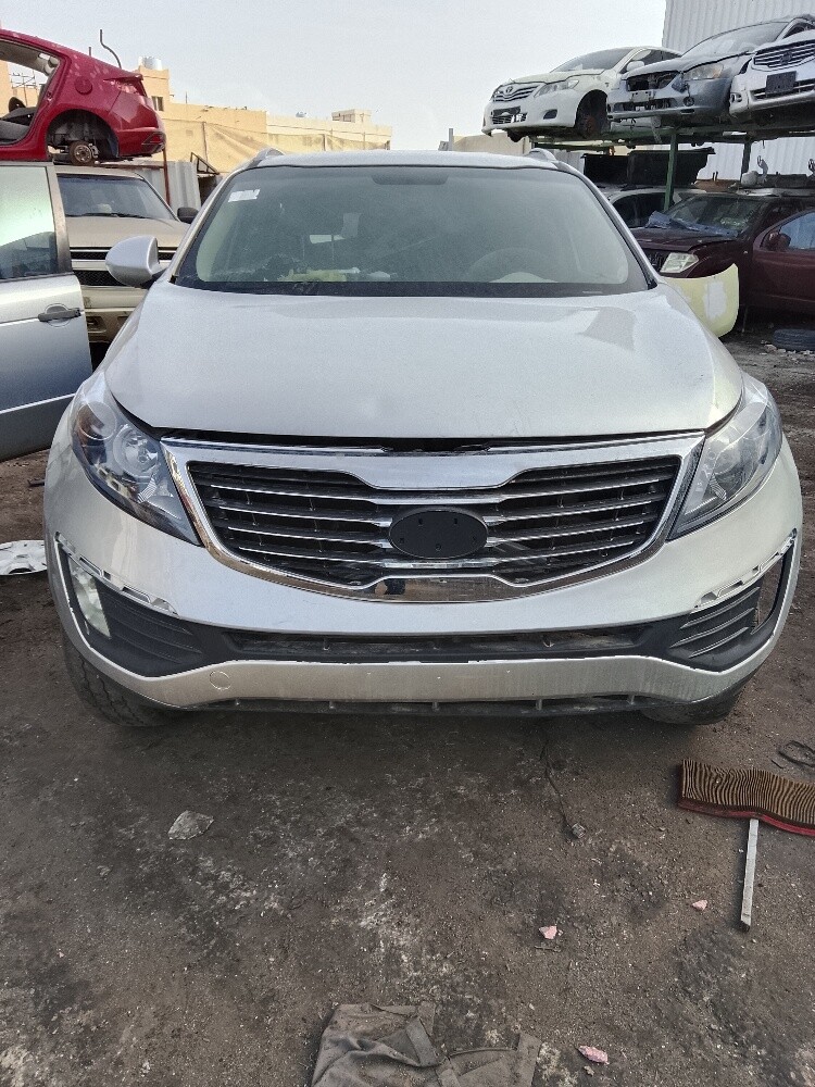 Kia Sportage 2012 (spare parts) - 1