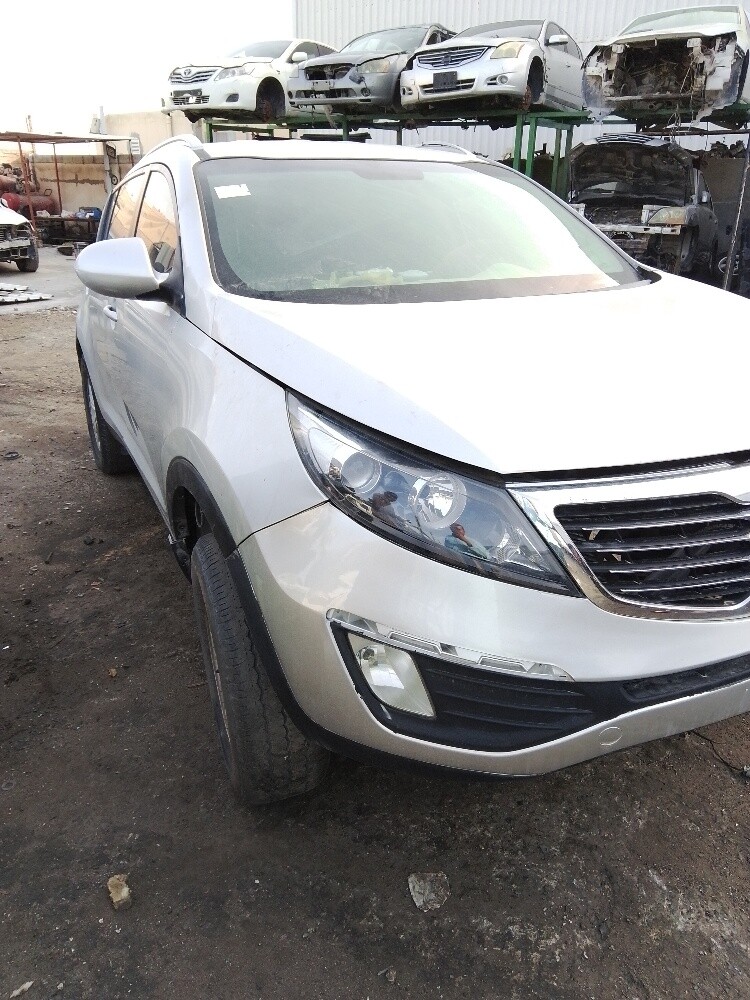 Kia Sportage 2012 (spare parts) - 4