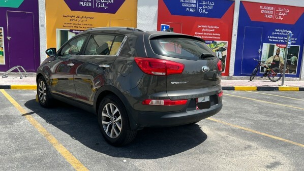 2015 Kia Sportage 2.0L EX — photo 6 for sale in Qatar