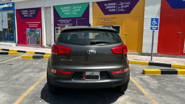 2015 Kia Sportage 2.0L EX — photo 15 for sale in Qatar