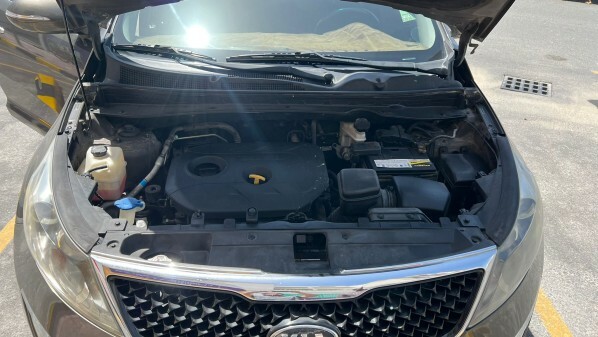 2015 Kia Sportage 2.0L EX — photo 10 for sale in Qatar