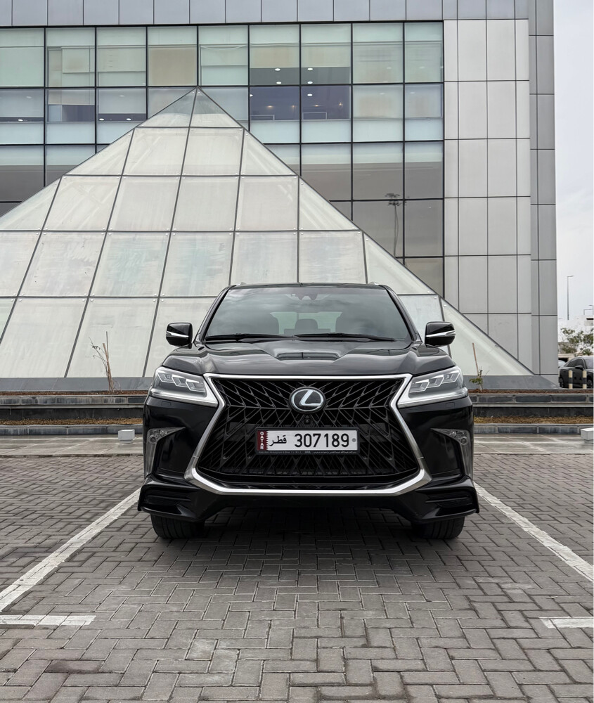 Lexus 2018 — photo 3 for sale in Qatar