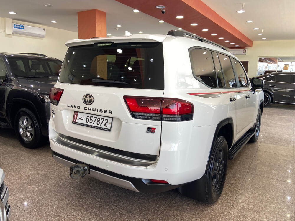GR 2023 Sport white — photo 3 for sale in Qatar