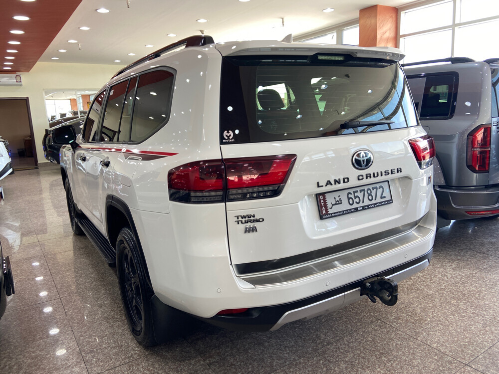 GR 2023 Sport white — photo 4 for sale in Qatar
