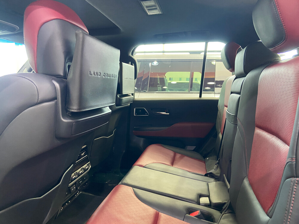 GR 2023 Sport white — photo 2 for sale in Qatar