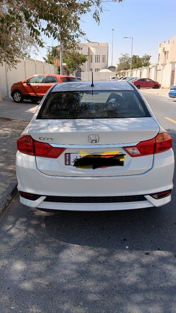 honda city — photo 3 for sale in Qatar