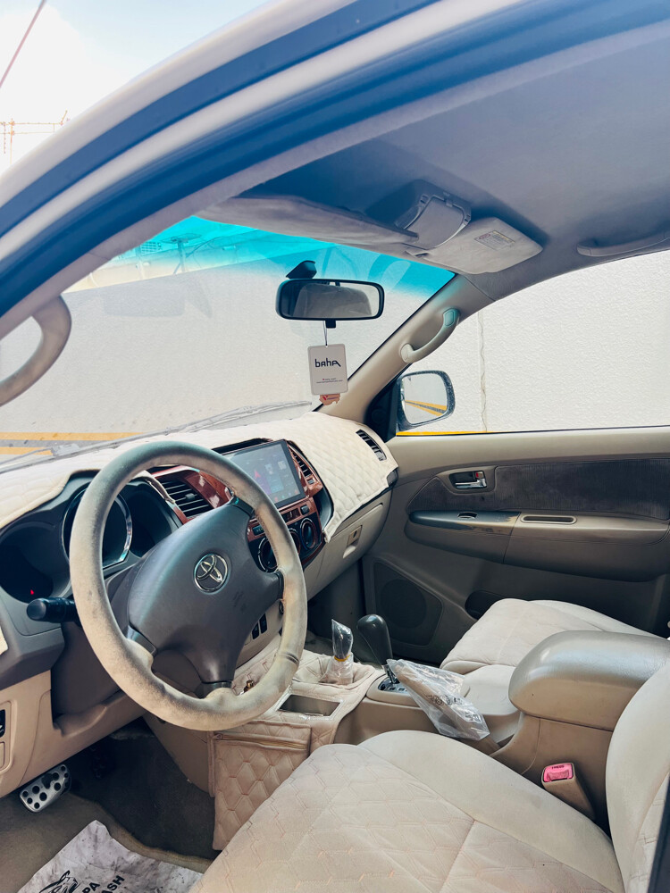 Toyota Fortuner — photo 7 for sale in Qatar
