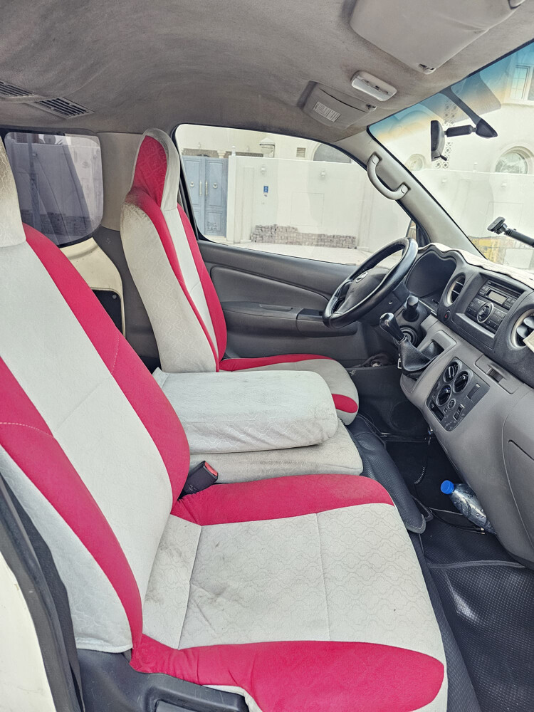 Urvan 2015 seat — photo 8 for sale in Qatar