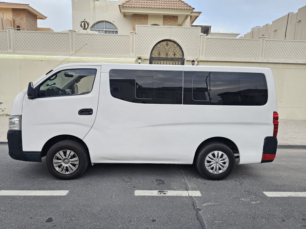 Urvan 2015 seat — photo 10 for sale in Qatar