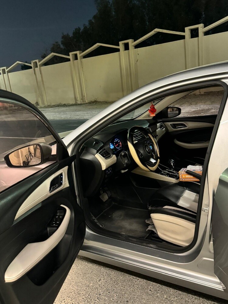 sale car — photo 10 for sale in Qatar