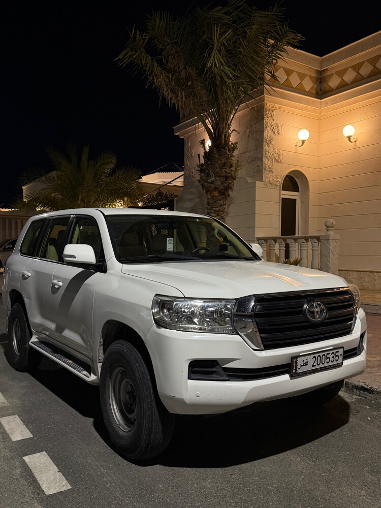 gx 2016 — photo 3 for sale in Qatar