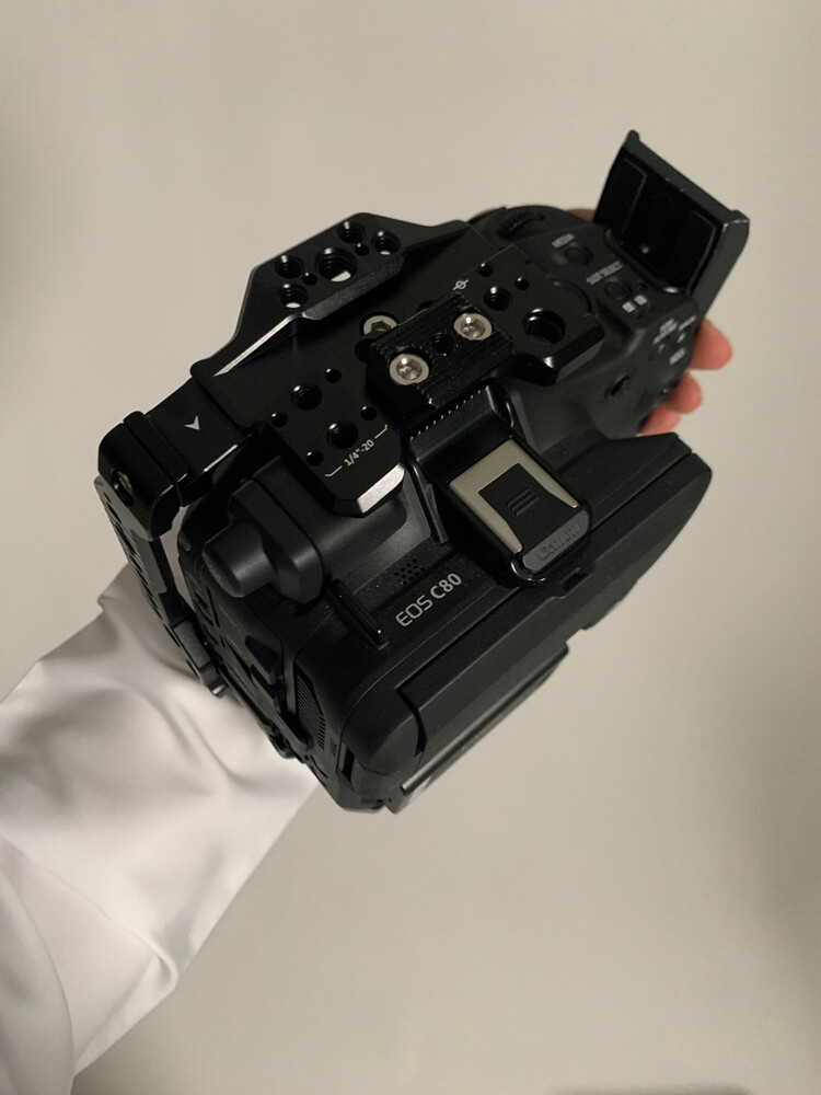 Canon EOS C80 + 35 mm lens - 2