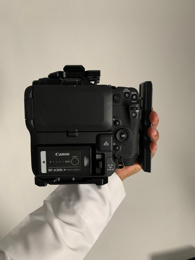Canon EOS C80 + 35 mm lens - 3
