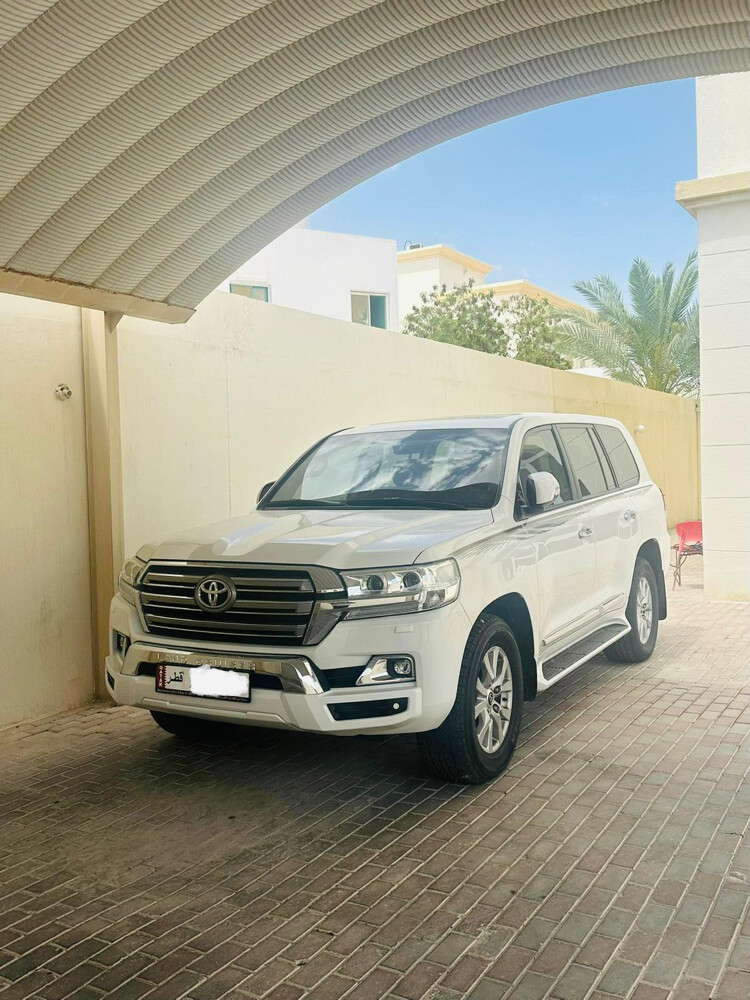 Land Cruiser 2019 — photo 1 for sale in Qatar