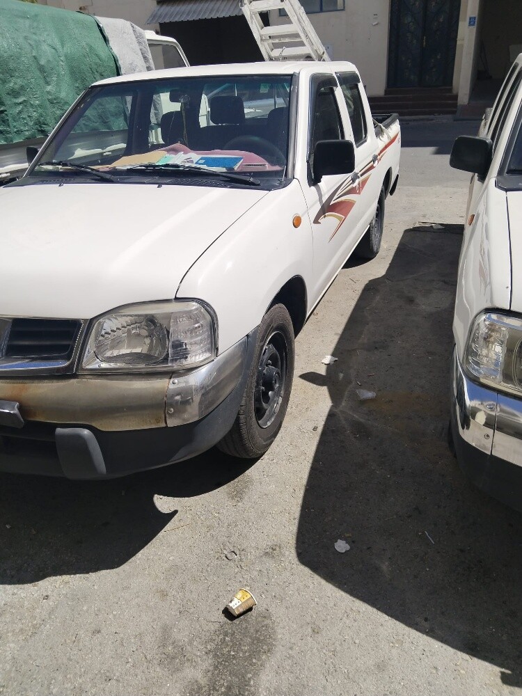 Nissan pickup for sell — photo 2 for sale in Qatar