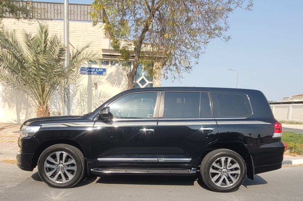 Toyota Cruiser Vxr V8 2019 — photo 4 for sale in Qatar