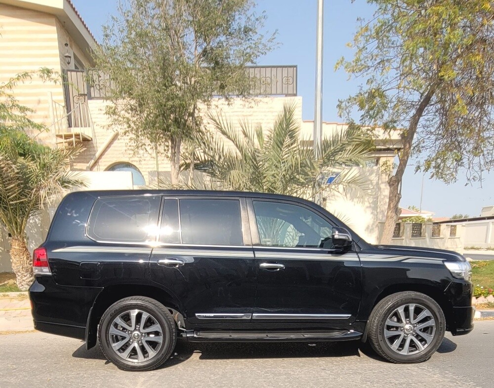Toyota Cruiser Vxr V8 2019 — photo 5 for sale in Qatar