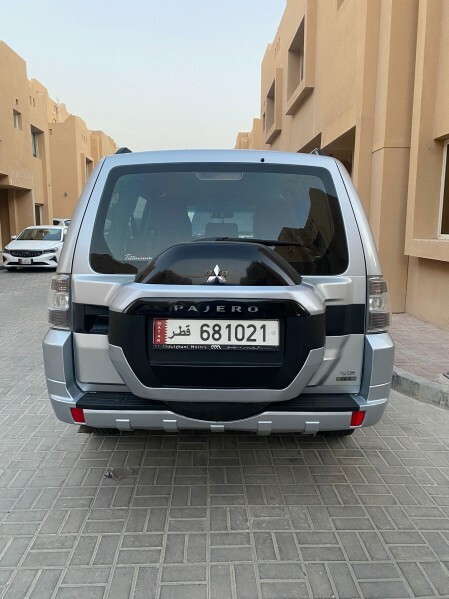 Mitsubishi Pajero 2015 GLS — photo 3 for sale in Qatar