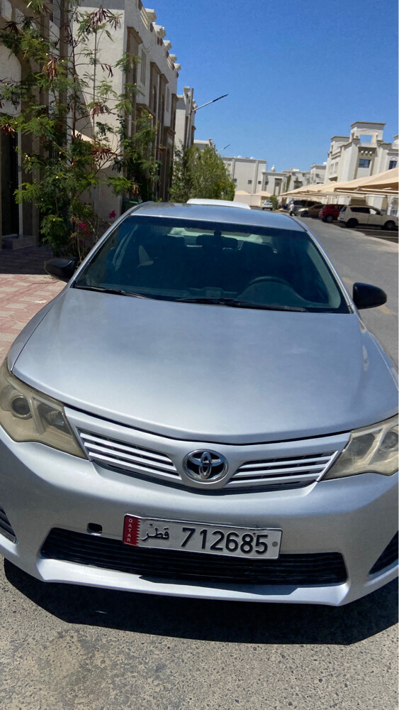 camry 2014 — photo 2 for sale in Qatar