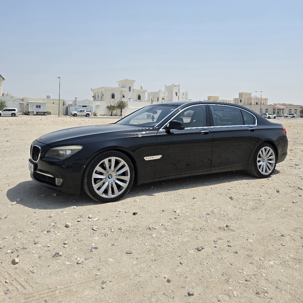 Low mileage BMW — photo 1 for sale in Qatar