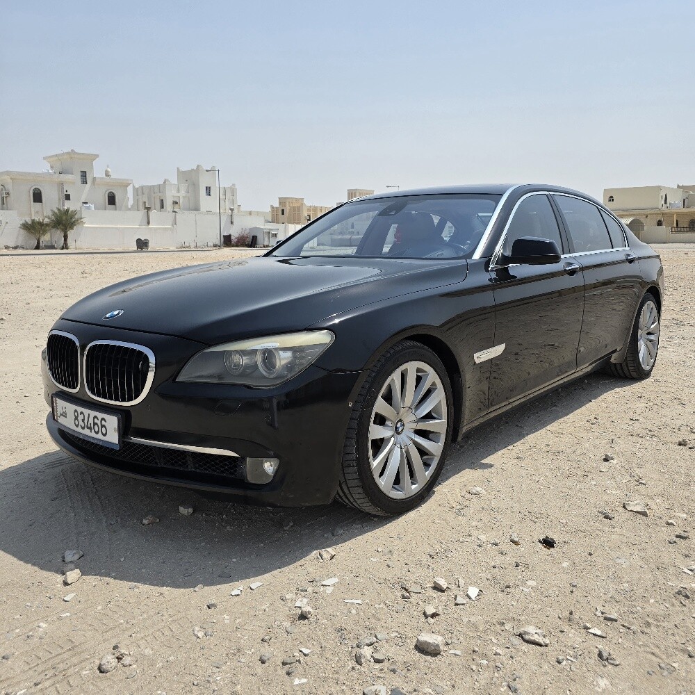 Low mileage BMW — photo 4 for sale in Qatar