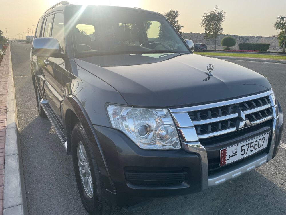 Pajero,2015,102000km,full insur — photo 7 for sale in Qatar