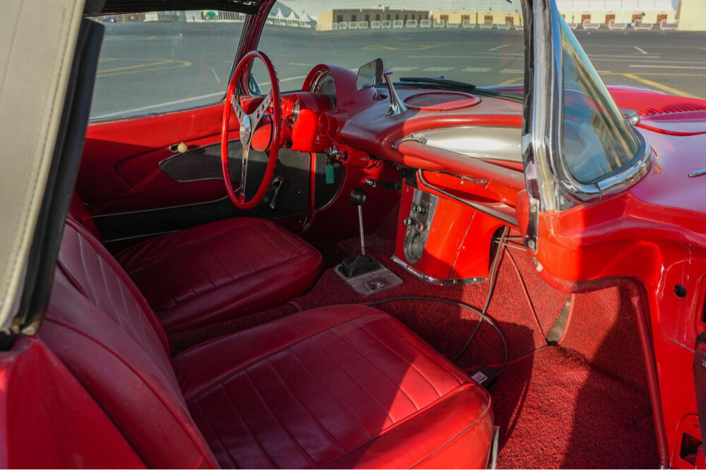 C1 1953 — photo 2 for sale in Qatar