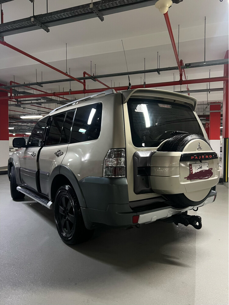 Pajero 2007 — photo 2 for sale in Qatar