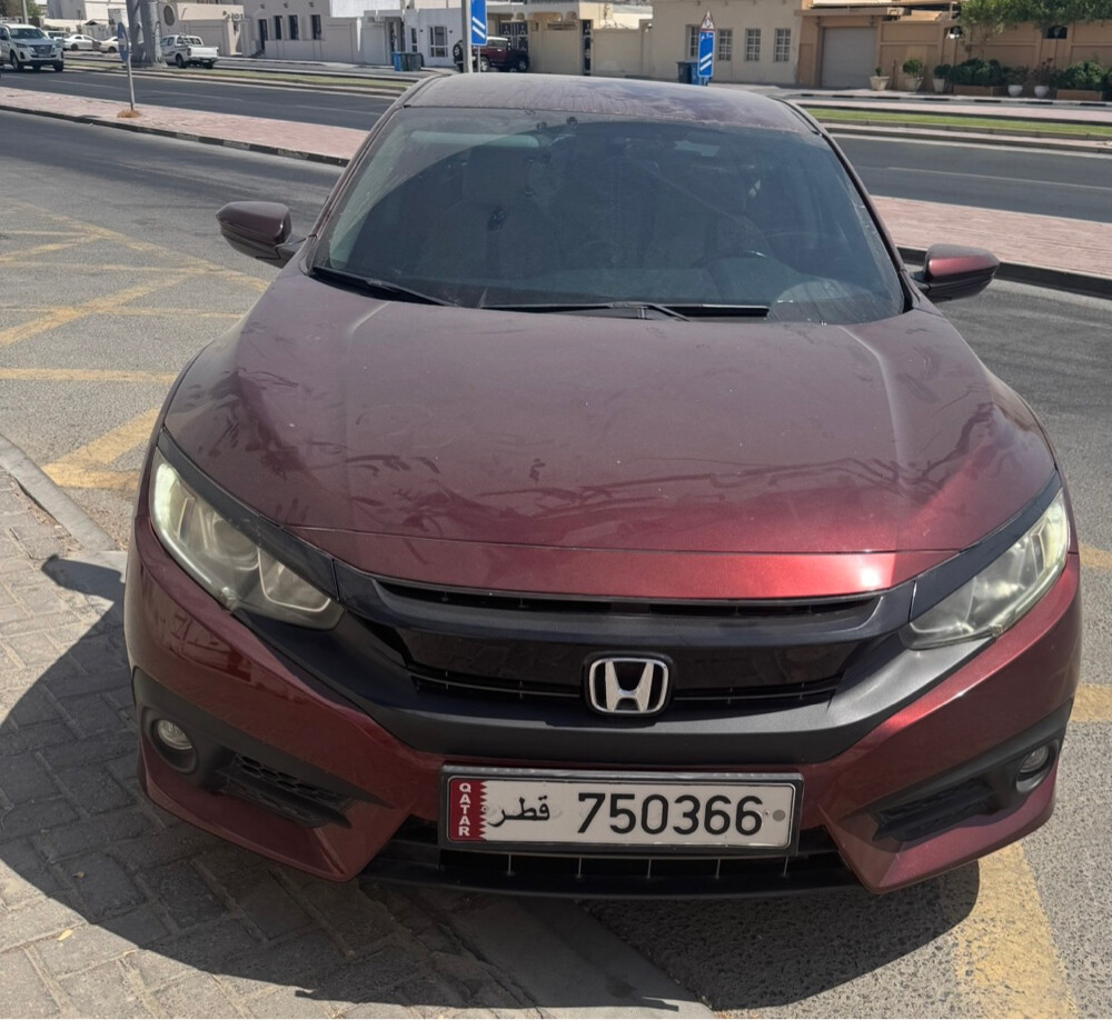 honda civic — photo 1 for sale in Qatar