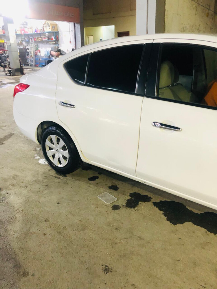 Nissan Sunny 2014 model — photo 4 for sale in Qatar