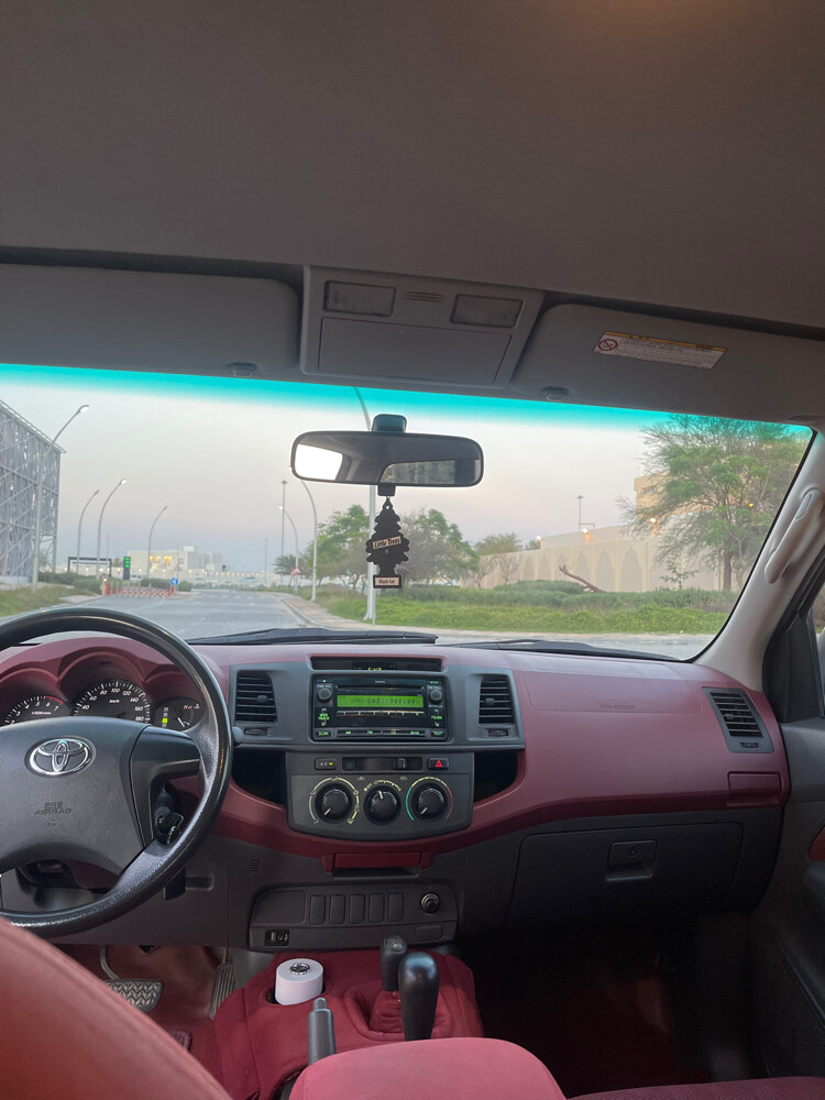 Toyota hilux 4x4 — photo 12 for sale in Qatar