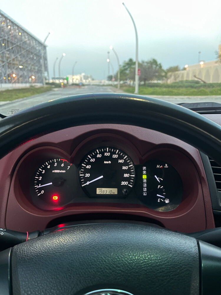Toyota hilux 4x4 — photo 16 for sale in Qatar