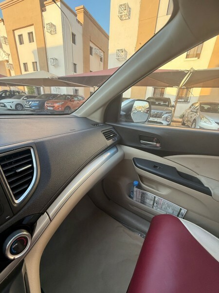 Honda CR-V 2015 (MADE IN USA) — photo 6 for sale in Qatar