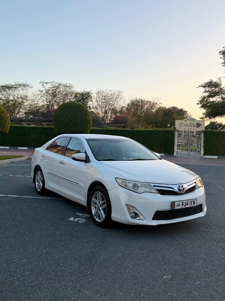 Toyota Camery 2014 — photo 2 for sale in Qatar