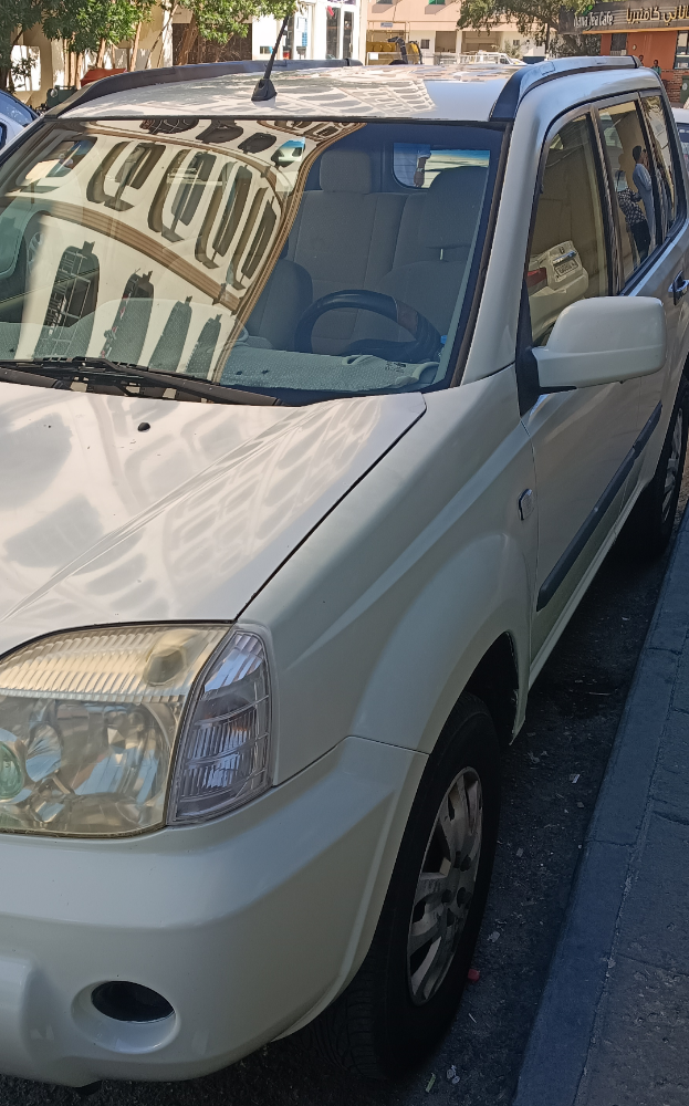 Nissan xtrail for sale 2012 — photo 2 for sale in Qatar